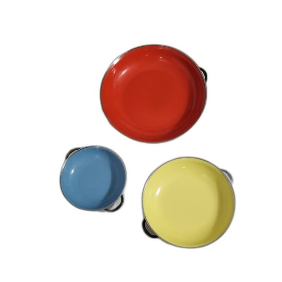 Vintage Enamelware Saute 3 Paella Nestling Pan Set Red Blue Yellow Black - Picture 2 of 9